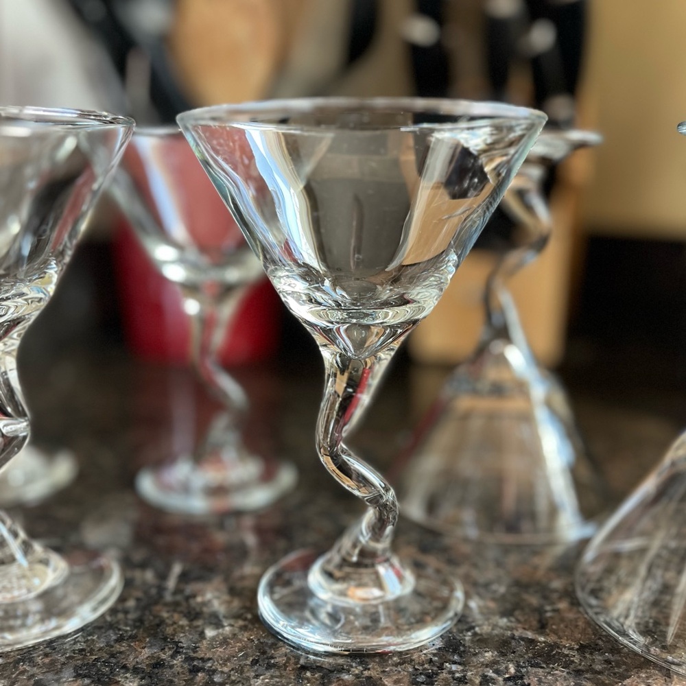 Zig zag Martini glasses, set of 6, like new condition